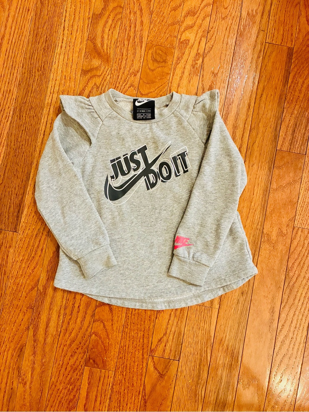 Nike Kids' Grey 'Just Do It' Long-Sleeve Sweatshirt